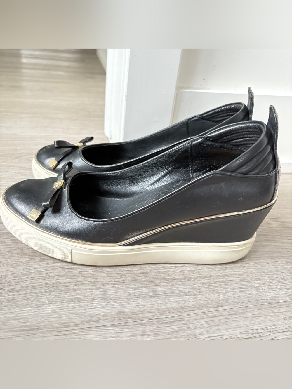 Wishbone Round Toe Wedge Leather Shoe Women's Black Platform Ballet Size 9 - Picture 3 of 15